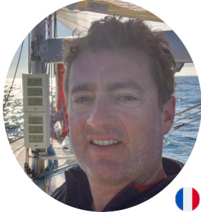 12 Alexandre DELEMAZURE